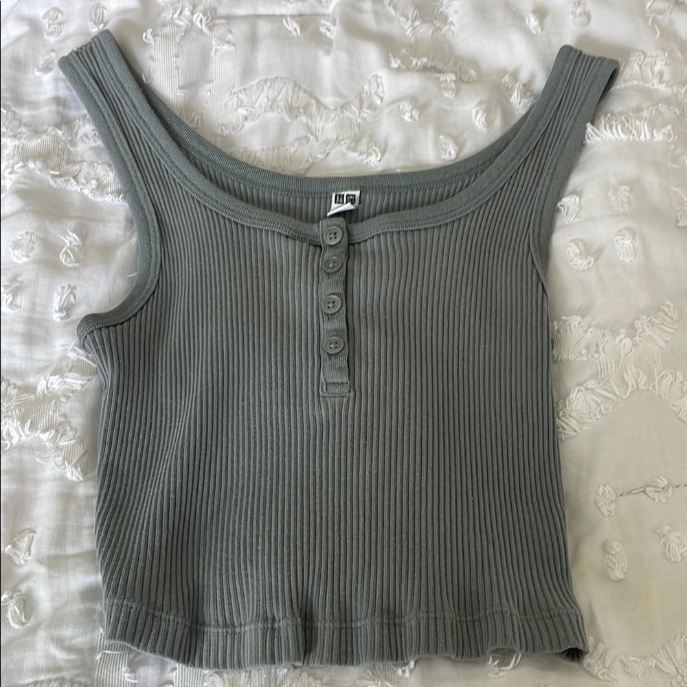 Uniqlo Women's Ribbed Tank Top - Gray